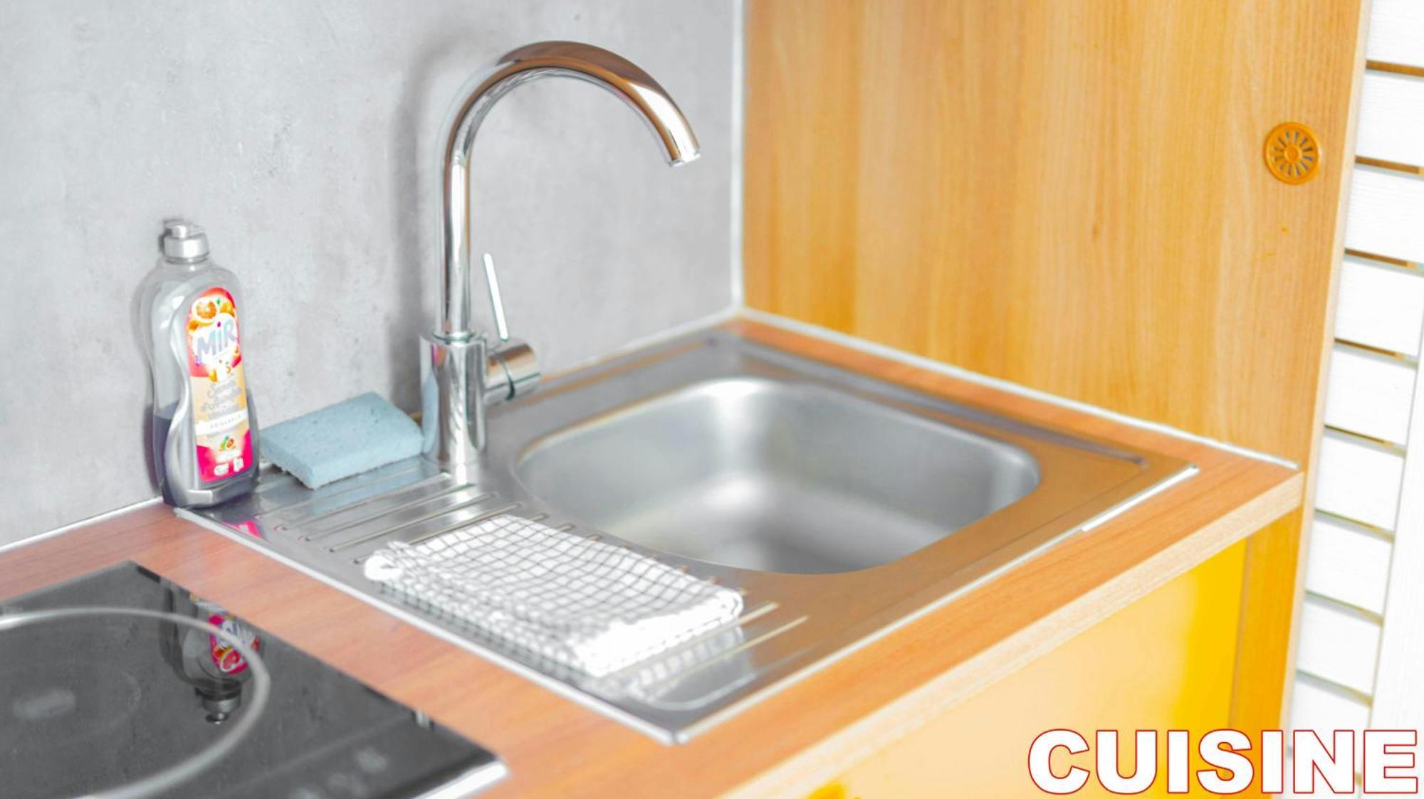 Paris Retreat 5 Minutes From Hoche Metroparking Apartment Pantin Exterior photo